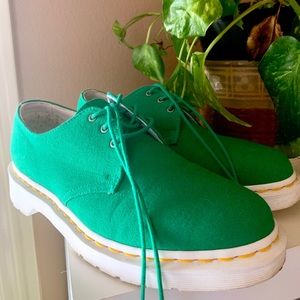 Kelly Green Dr Martens Size 9